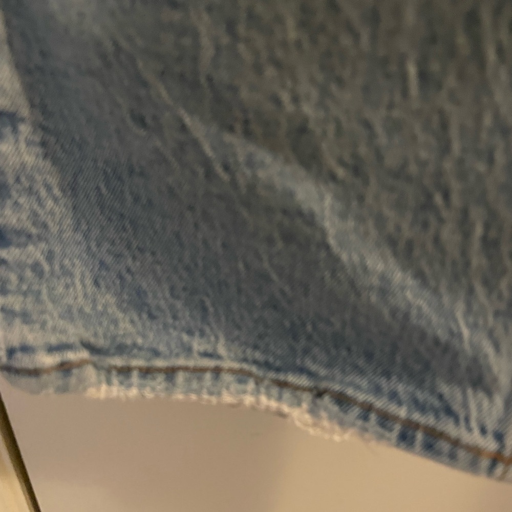 Abercrombie and Fitch The 90’s Ultra High Rise Distressed Straight Jean Size 30 - Picture 2 of 16
